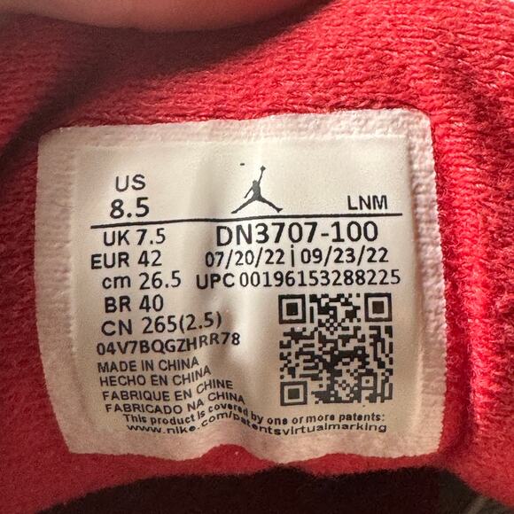 Nike Air Jordan 3 Retro White Cement Reimagined Men's Shoes - Size 8.5 - Picture 8 of 9